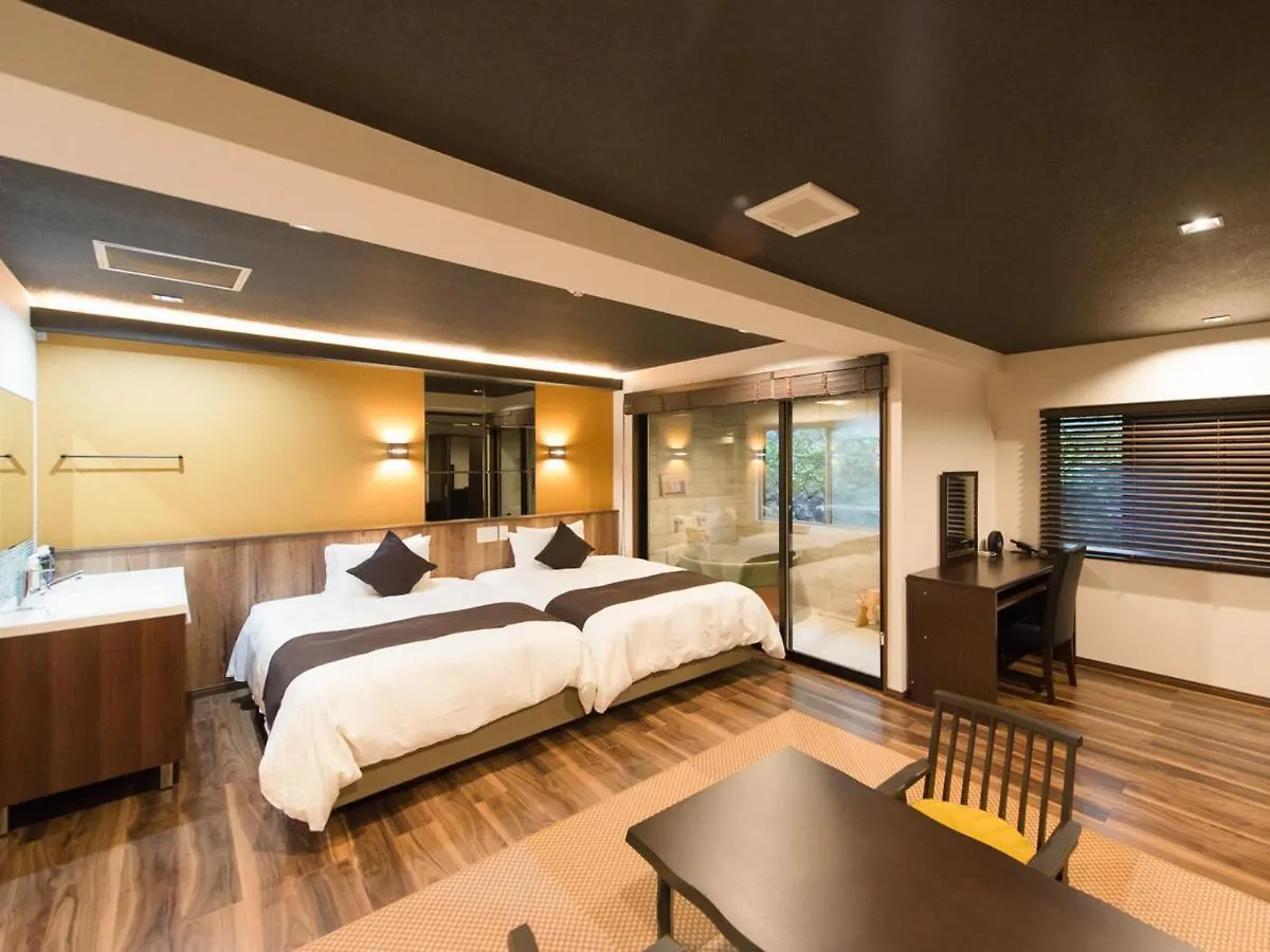 Livemax Resort Hakone Sengokuhara 3*,  Japonsko